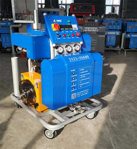 聚脲噴涂汽車底盤 聚脲噴涂機(圖2) 聚脲噴涂機JHJX-H5600施工設備