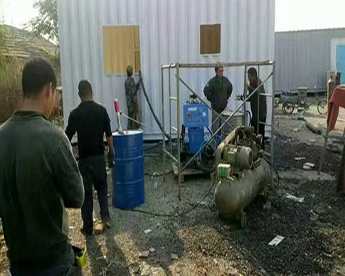 集裝箱聚氨酯噴涂施工用什么設備(圖2) 集裝箱聚氨酯噴涂施工