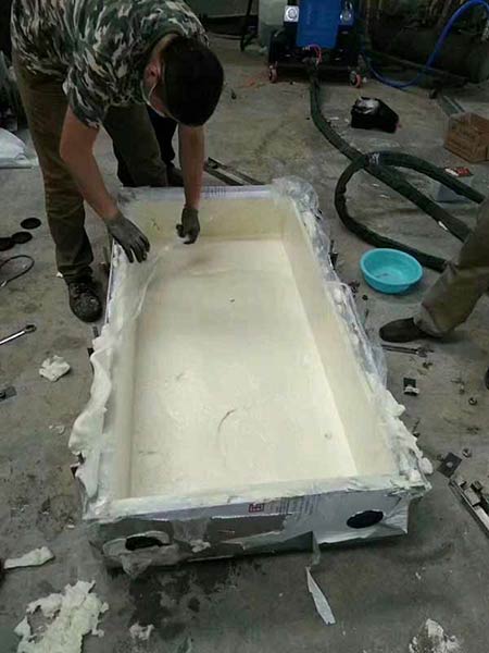 箱體隔熱保溫硬質聚氨酯發泡