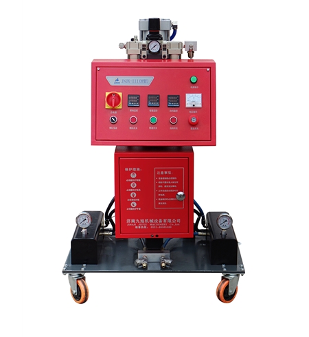 聚氨酯發(fā)泡設(shè)備JNJX-III(H)(圖1) 聚氨酯發(fā)泡設(shè)備JNJX-III(H)